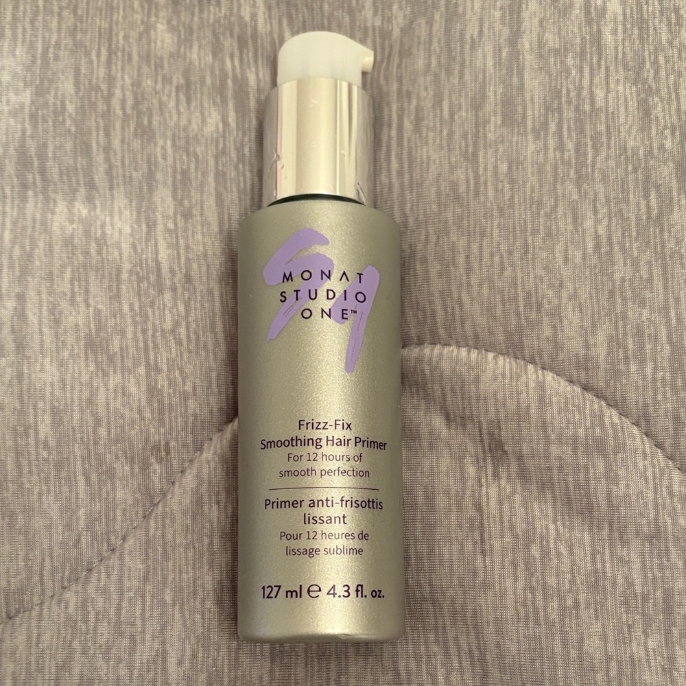 MONAT Studio One Frizz-Fix Smoothing Hair Primer - Silver